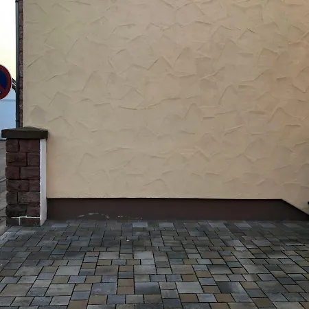 Gemuetliches Garden View Ramstein-Miesenbach